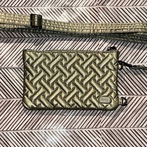 Lug peekaboo quilted metallic gold Crossbody Bag wristlet phone holder bag